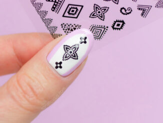 How to Apply Nail Stickers Like a Pro: 8 Best Tips